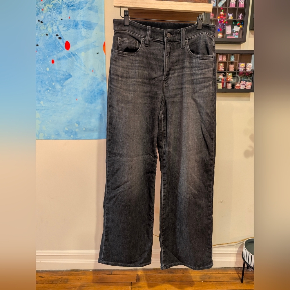 Uniqlo EZY Wide Straight Jeans (Grey, L) - Picture 3 of 7